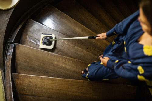 Karcher KB5 Cordless Electric Broom - Image 2