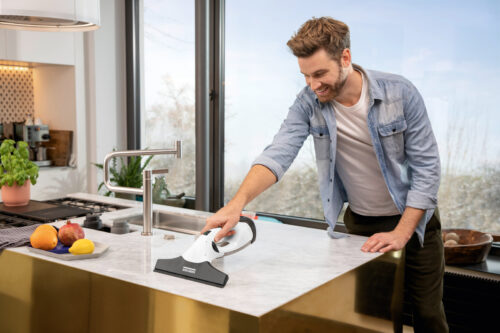 Karcher WV2 Plus Window Vacuum - Image 4